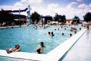 Swimming Pool in Horne Saliby