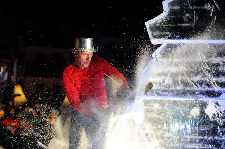 Tatry Ice Master - súťaž v ľadovom sochárstve