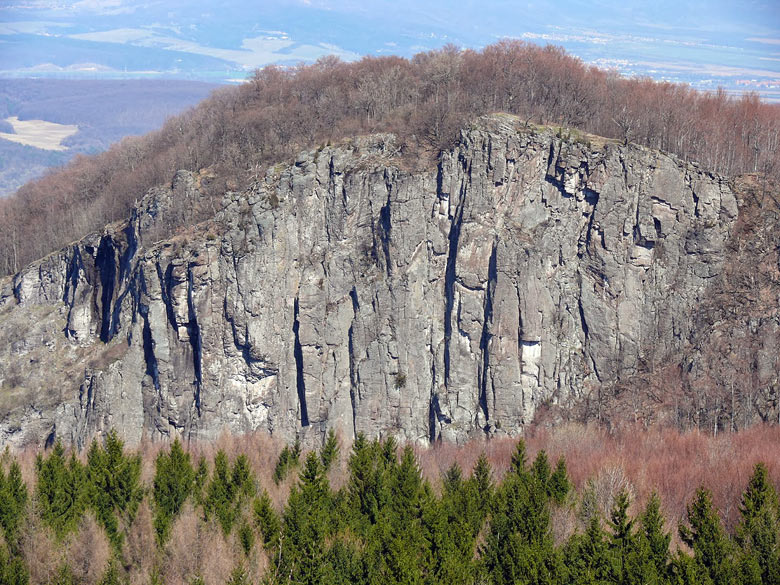 Petícia za záchranu lezeckej oblasti Hrádok v pohorí Vtáčnik