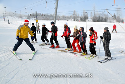 January is a month of high school ski trips. The picture from Zuberec - Janovky.