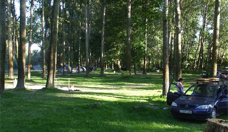 Camping in Dunasziget - Kisvesszosi Satorozohely