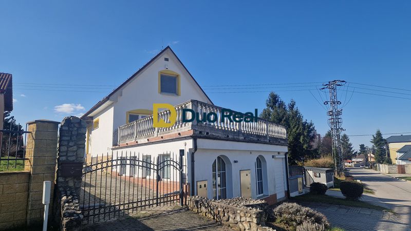 Útulný rodinný dom s krásnou terasou v Záhorskej Bystrici