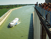 Vyhliadkové plavby po Dunaji
